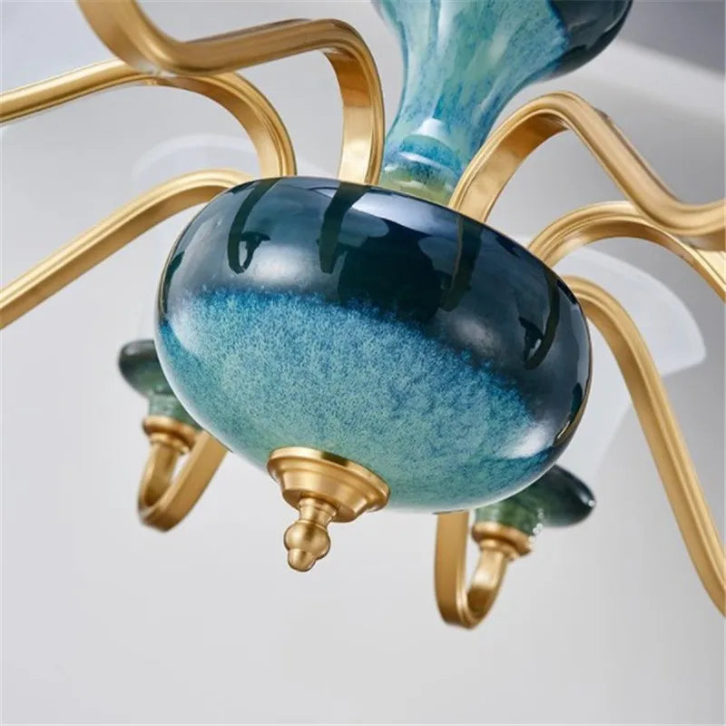 lustre en céramique et cuivre pour une ambiance moderne et simple