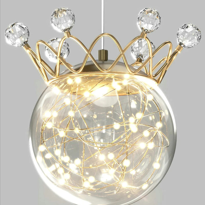 Applique murale suspendue en forme de couronne de cristal