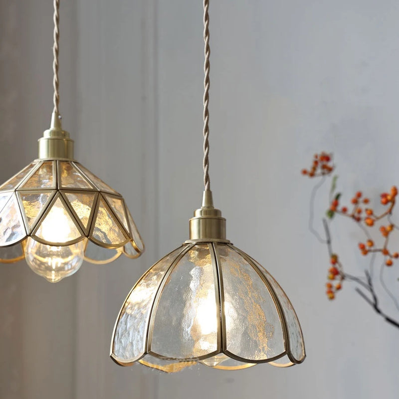Suspension vintage en cuivre avec abat-jour en verre fait main