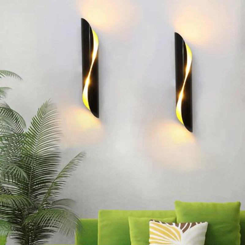 Applique murale moderne en aluminium
