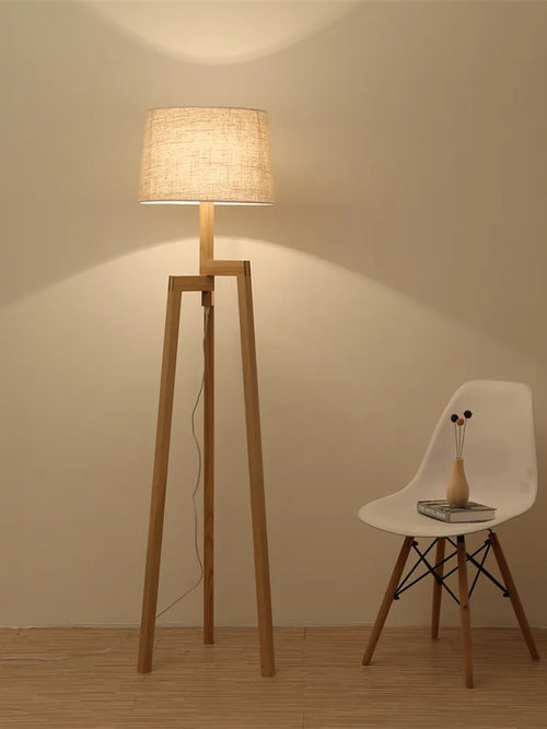 Lampes sur pied pour salon Vintage lampadaire en bois pied pour étude chambre chevet éclairage Led trépied lampe sur pied