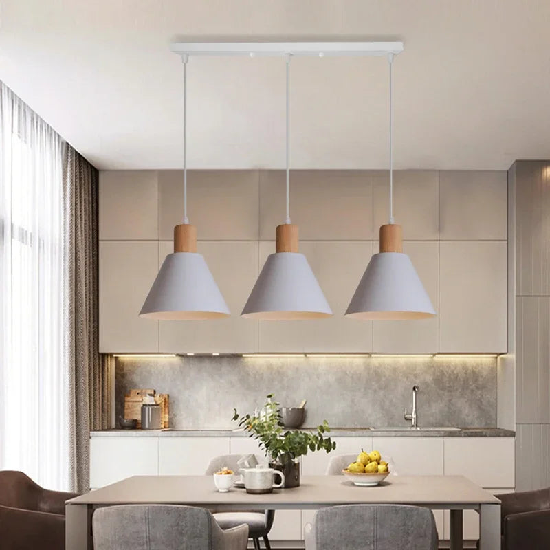 suspension moderne minimaliste à trois têtes pour éclairage intérieur