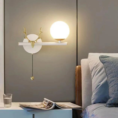 Applique murale LED en verre papillon au design nordique moderne