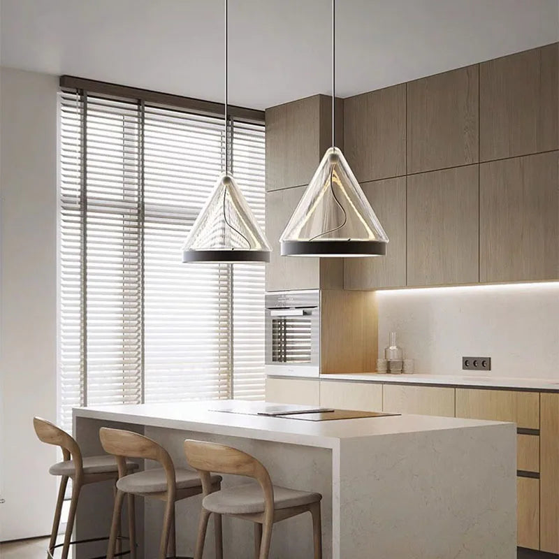 Suspension design moderne conique pour éclairage intérieur