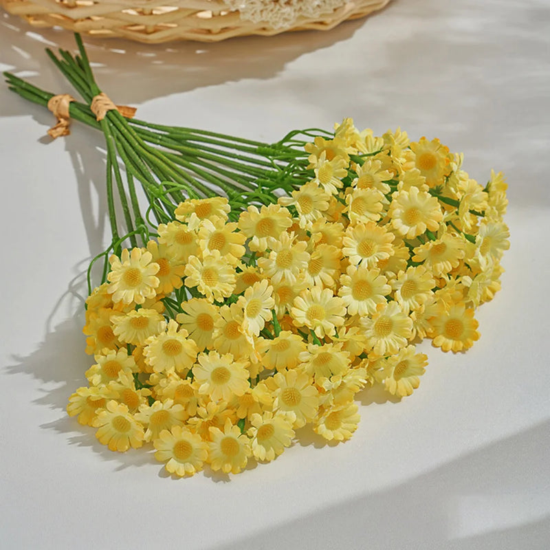 60 têtes de marguerites artificielles pour décorations diverses