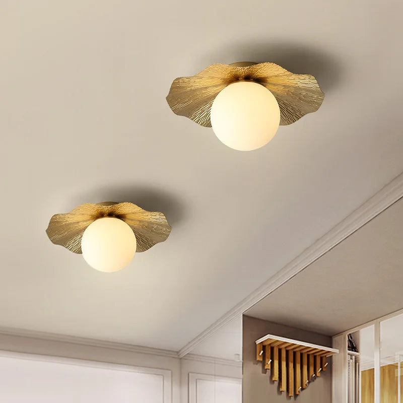 plafonnier doré de luxe style nordique feuille de lotus monté en surface