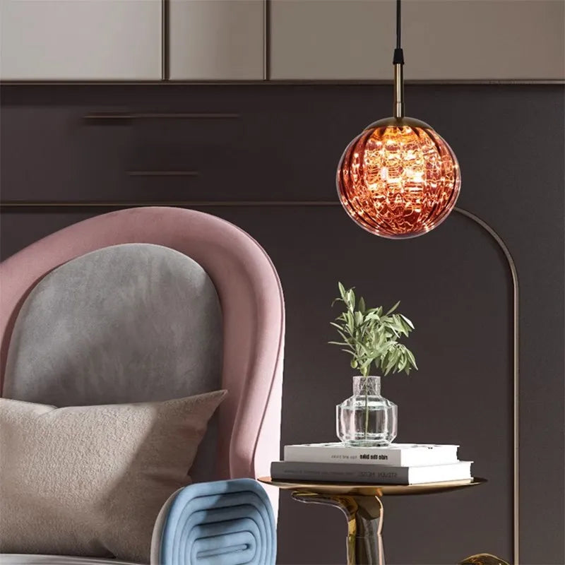 Suspension LED en verre au design nordique moderne