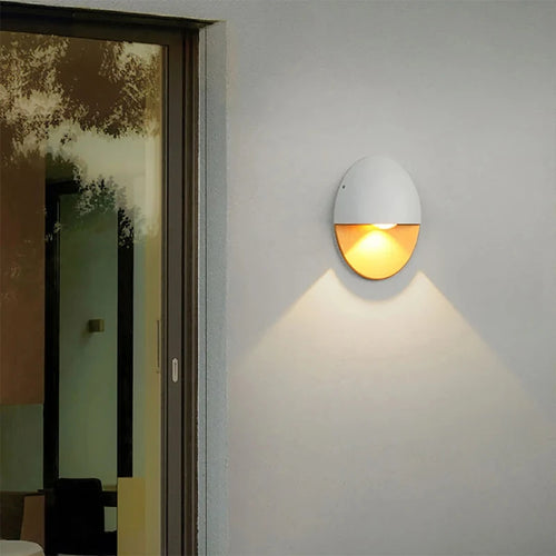 Applique murale LED dorée minimaliste d'extérieur