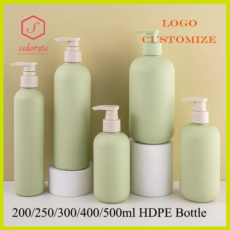 lot de bouteilles en plastique avec couvercle à pompe pour cosmétiques
