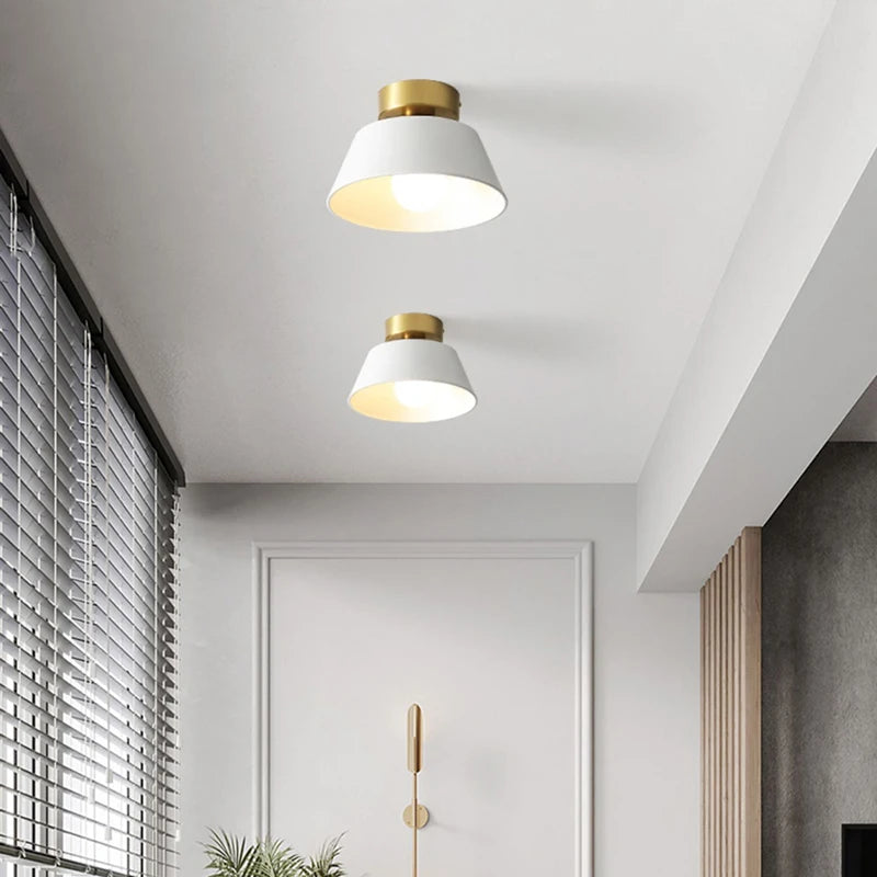 Rétro plafonnier LED décoration intérieure lampe fer rond noir blanc abat-jour pour balcon allée couloir couloir luminaire