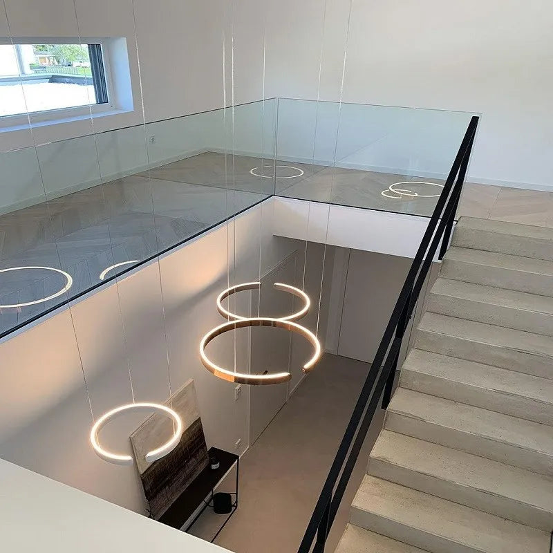 lustre moderne en acier inoxydable en forme de c pour restaurant