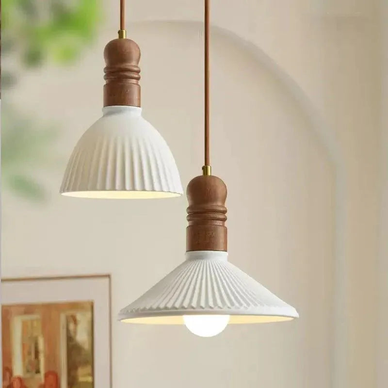 Suspension LED style nordique en bois massif et céramique