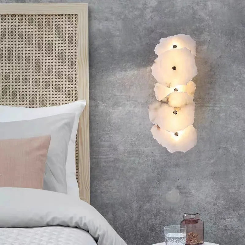Applique murale moderne en laiton LED longue lampe en marbre naturel de luxe éclairage applique chambre salon salle à manger couloir lumière
