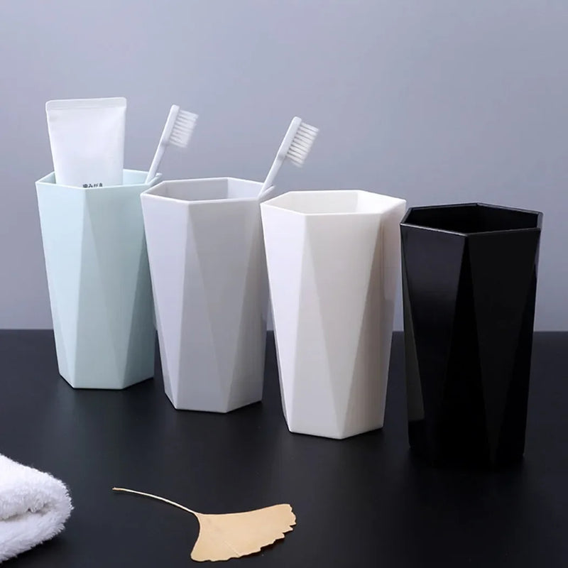 gobelet pour bain de bouche et brosse à dents en plastique solide