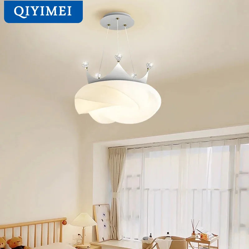 lustre led moderne pour décoration d'intérieur en forme de couronne