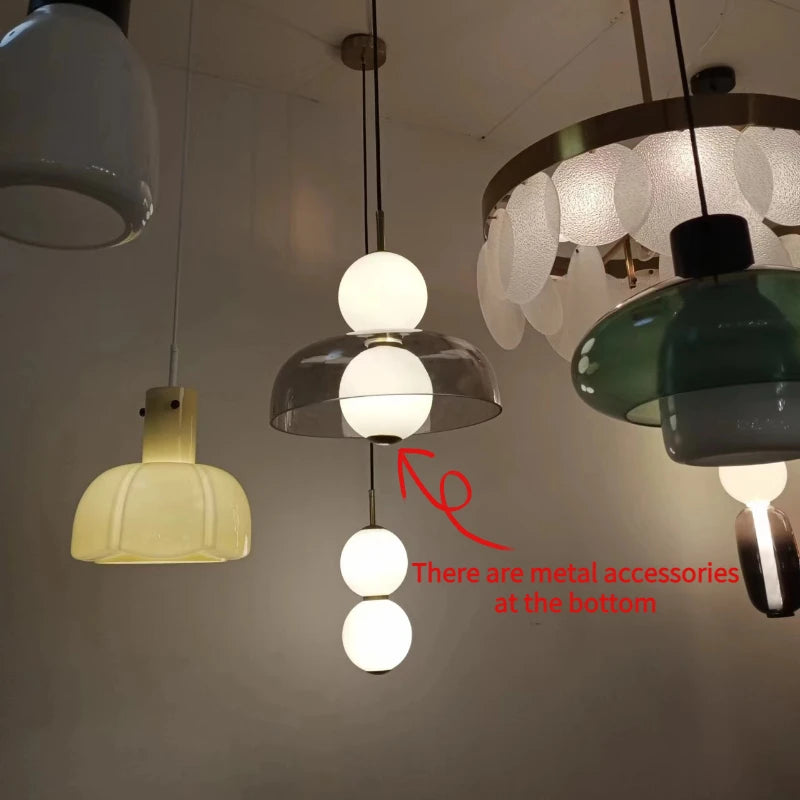 lustre moderne en verre pour éclairage intérieur élégant