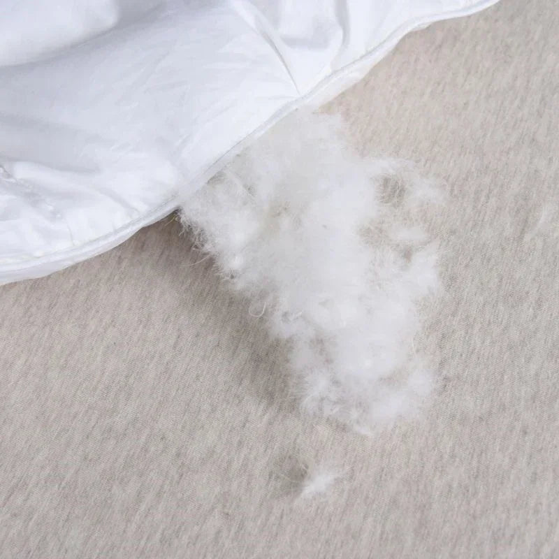 couette en duvet d'oie chaude pour l'hiver épaisse et luxueuse