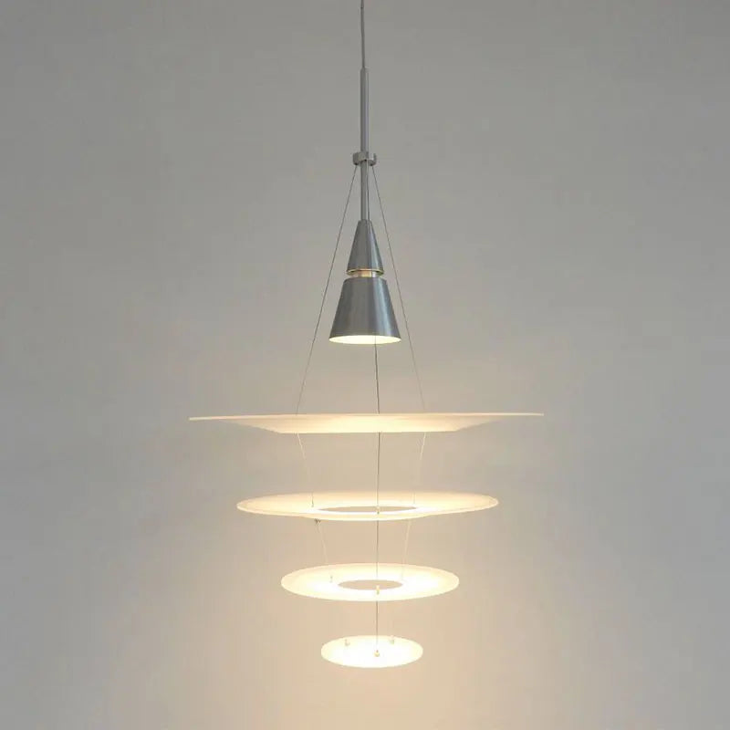 lustres décoratifs pour salons et espaces modernes