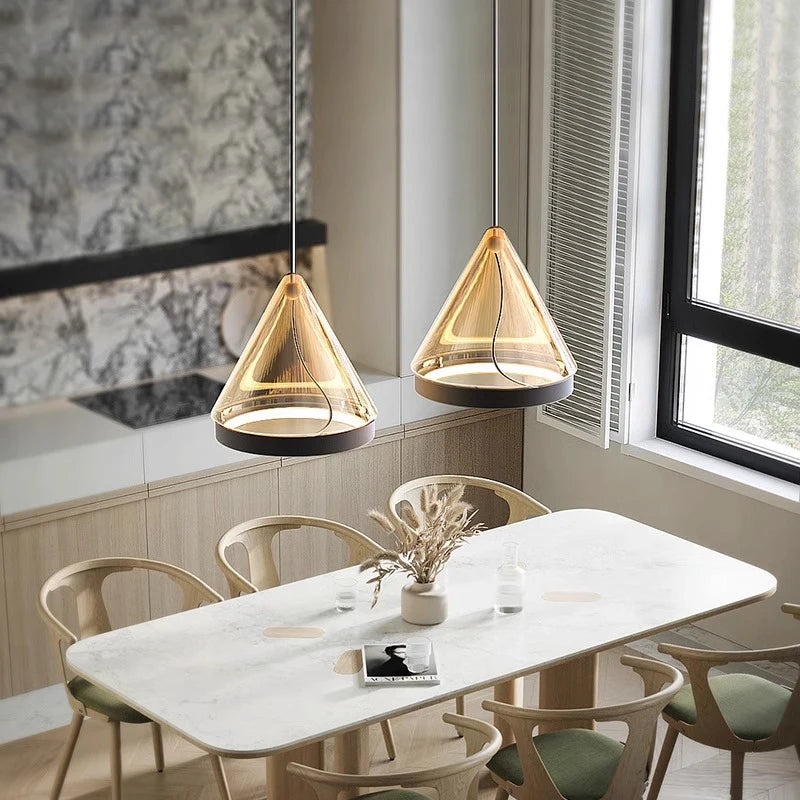 Suspension design moderne conique pour éclairage intérieur