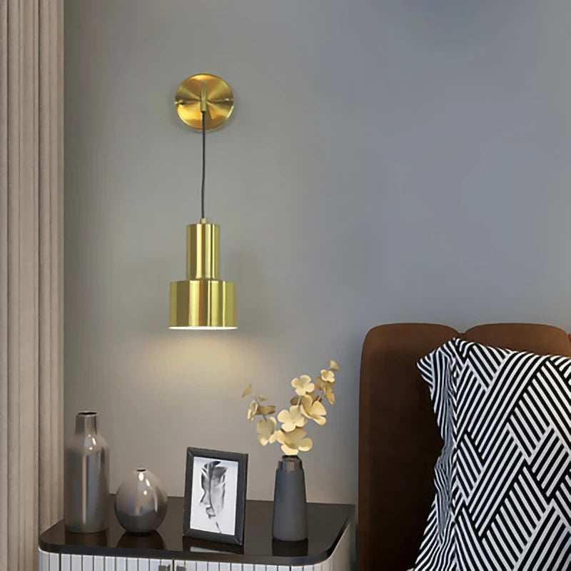 Applique murale LED avec abat-jours suspendu