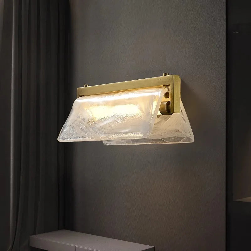 applique murale moderne en cuivre pour un éclairage luxueux