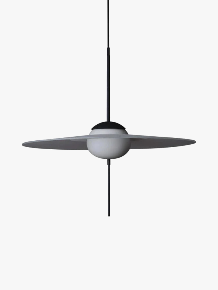 lustre-moderne-danois-design-ufo-pour-ambiance-luxueuse-5.png