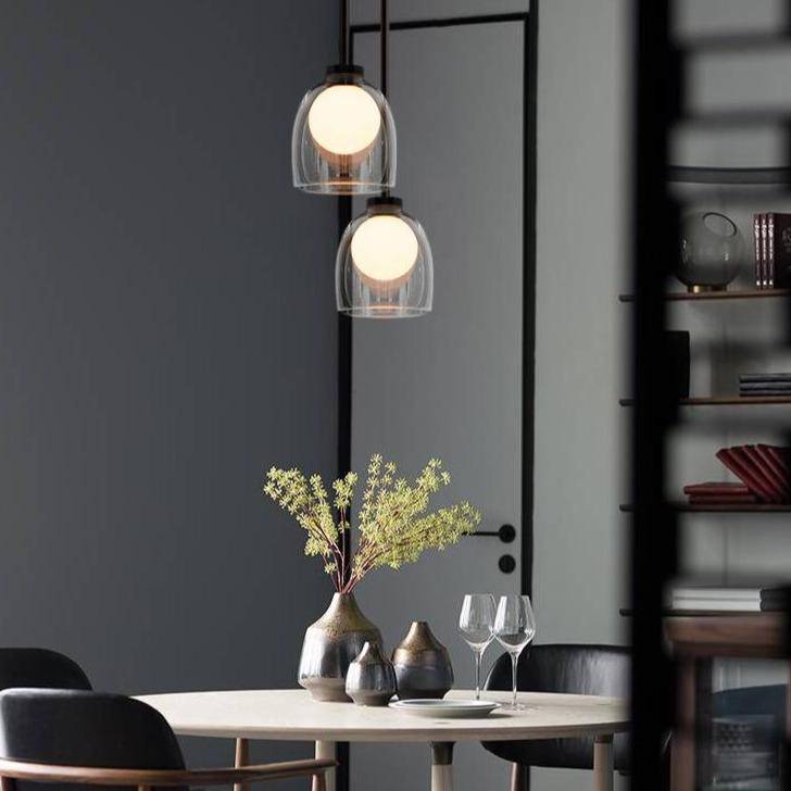 Suspension design à LED avec abat-jour arrondi en verre fumé Shadow