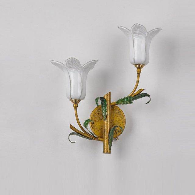 Applique murale rustique LED avec abat-jour style fleur colorée