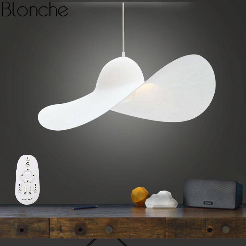 Suspension design LED blanche ondulée Hat
