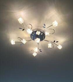 Plafonnier LED chromée avec cubes en verre