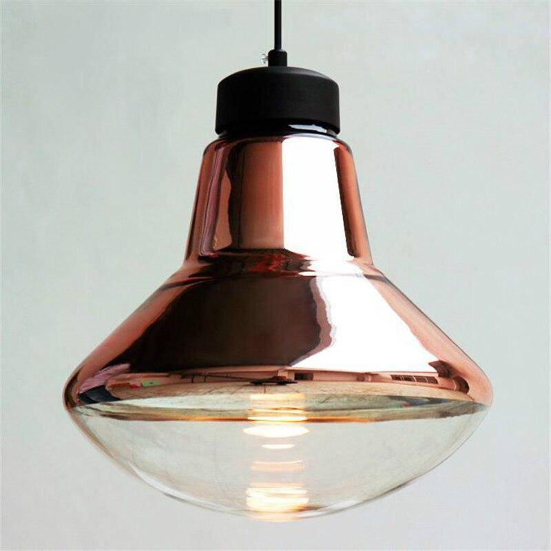 Suspension design LED en métal aux formes arrondies Rétro