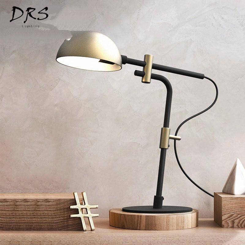 Lampe de bureau design ajustable Crazy