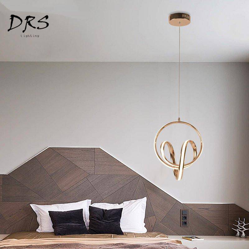 Suspension design arrondi doré Restaurant