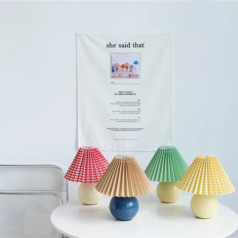 Lampe de table plissée coréenne - vue 6 sur 25