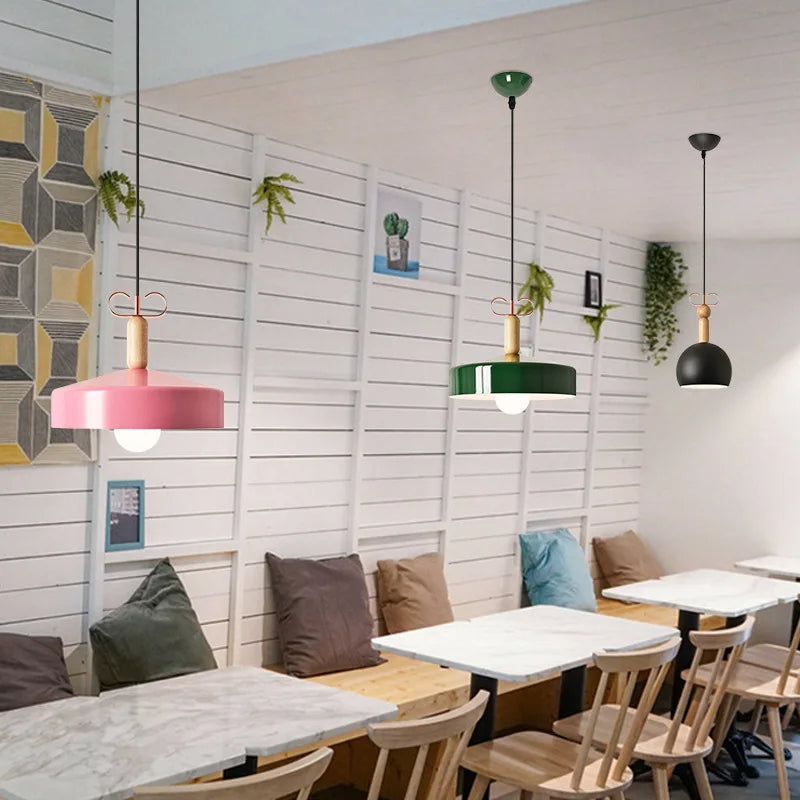 lustre en bois massif style nordique pour bar et café - vue 3 sur 6