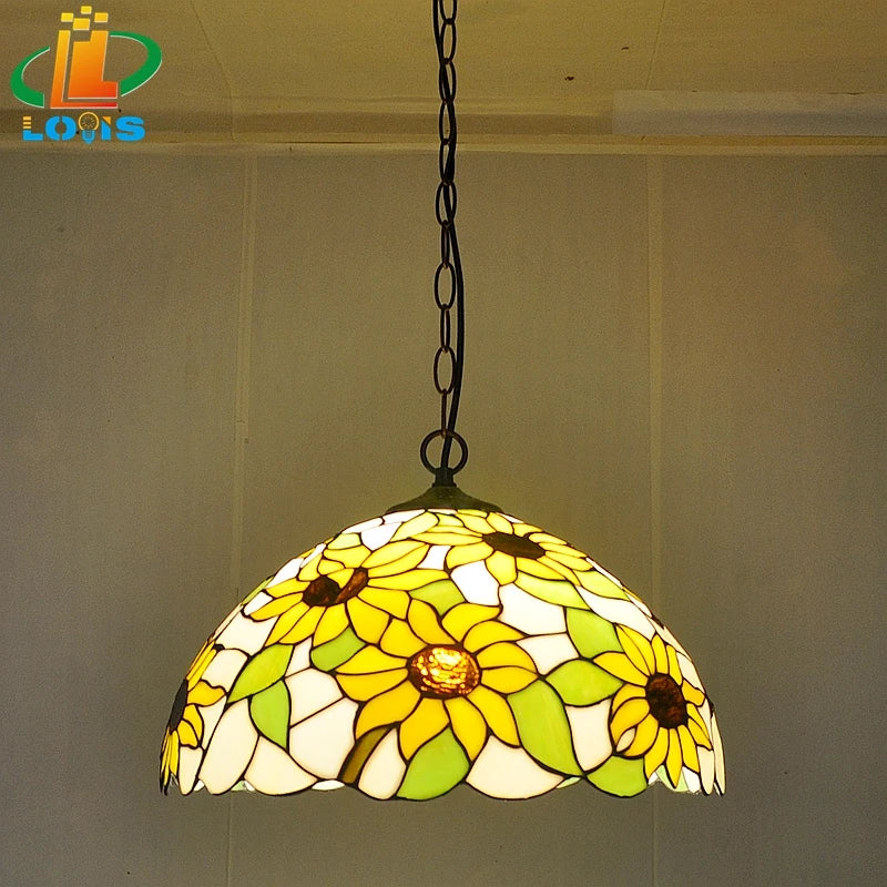 Lustre en verre tiffany avec tournesols pour éclairage tendance