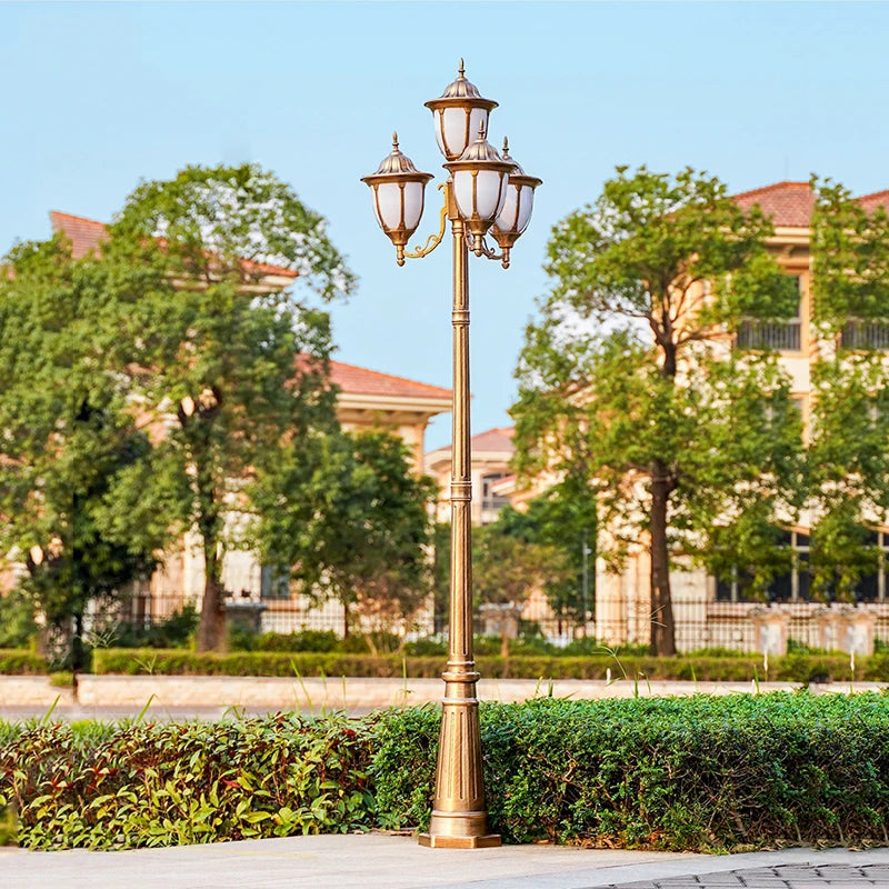 lampe de jardin européenne à quatre têtes étanche pour extérieur - vue 11 sur 12