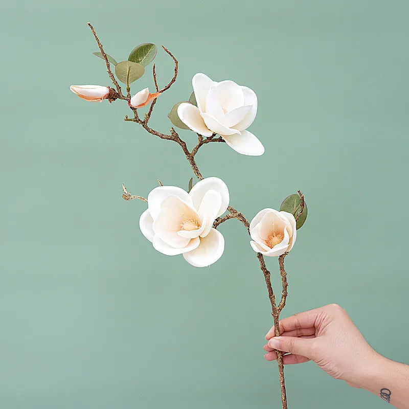 Fleur artificielle de magnolia en soie pour décoration élégante