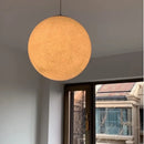suspension créative en forme de lune pour une ambiance romantique