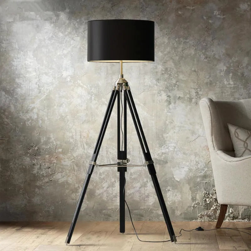 lampe à poser trépied en bois style industriel moderne - vue 5 sur 10