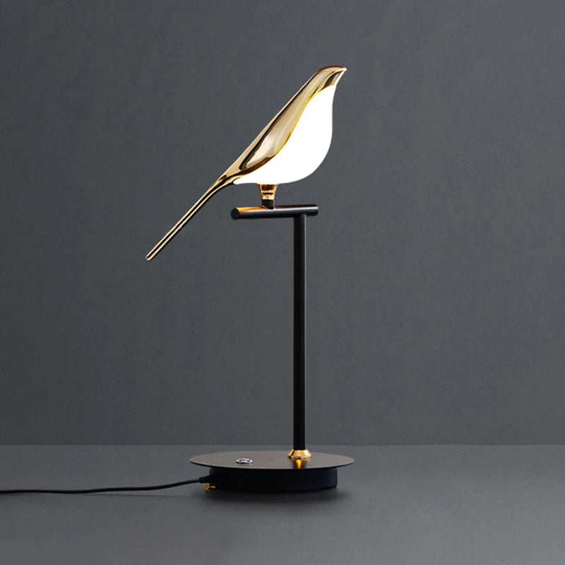design lampe de table LED placage postmoderne or oiseau alliage acrylique lampe de bureau pour chambre étude salle salon lampadaire