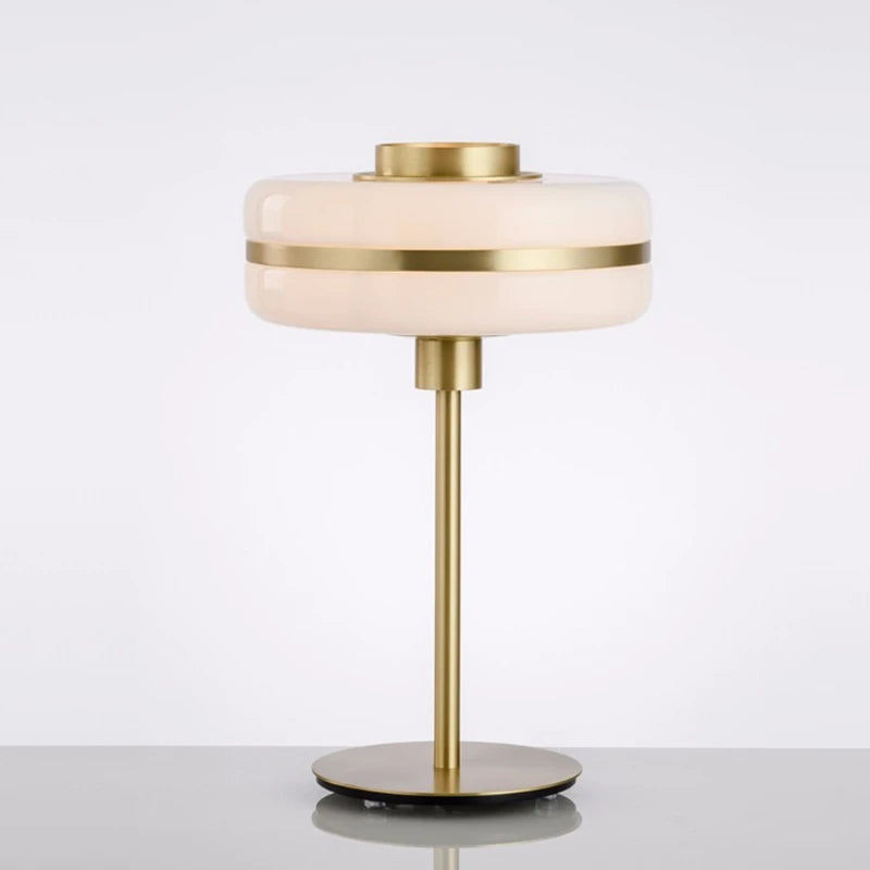 Suspension en verre laiteux doré