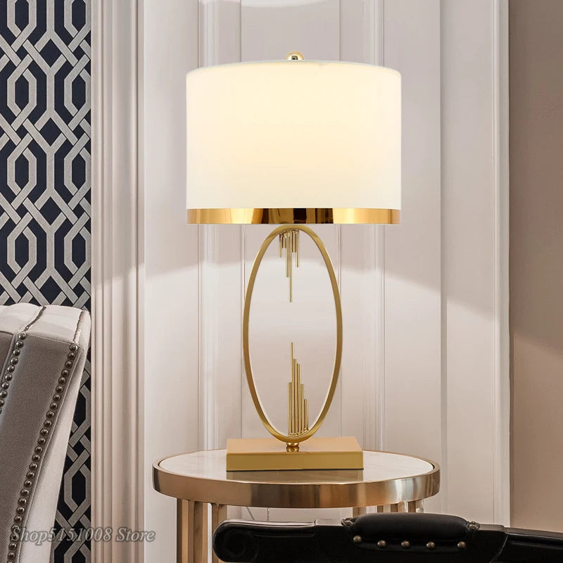 lampe de bureau moderne en métal en forme de tuyau