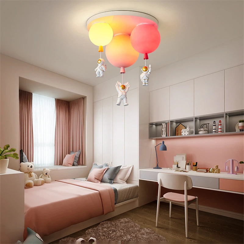 plafonnier led nordique créatif astronaute ballon pour enfants - vue 6 sur 21