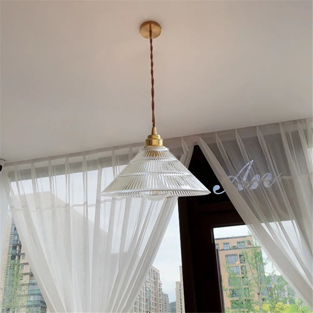 suspension luminaire led en verre et laiton style loft moderne