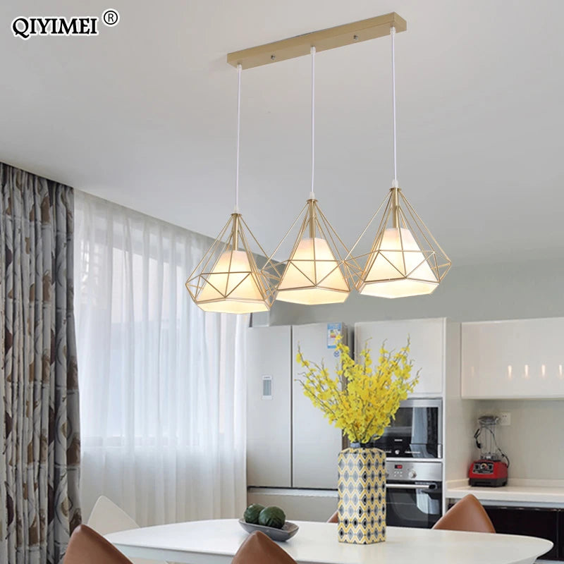 lampe suspendue style nordique triangle en métal 1/3 têtes abajur - vue 6 sur 9