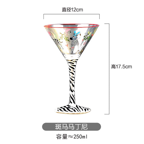 Verres à vin design nordique à pied cocktail