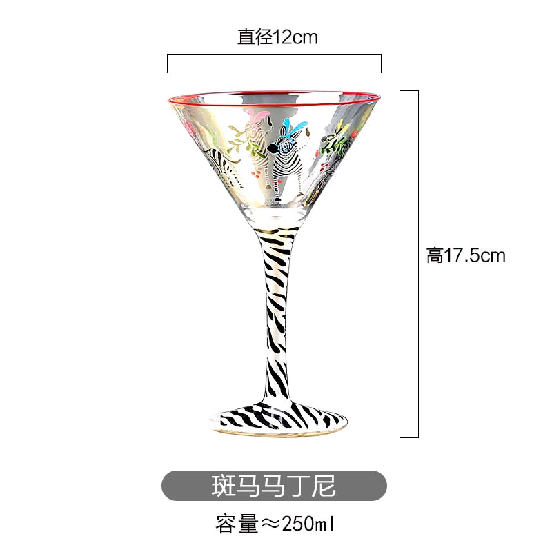 Verres à vin design nordique à pied cocktail