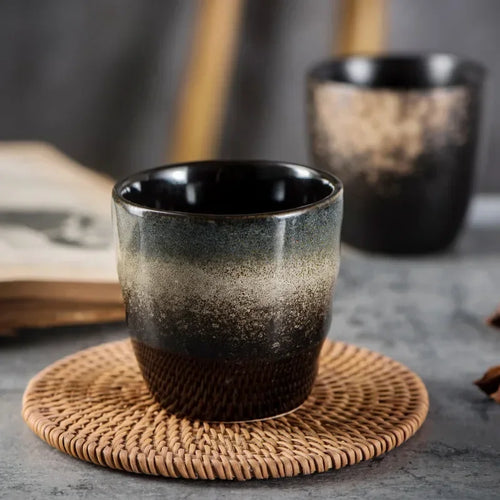 Tasse à thé japonaise en grès style minimaliste