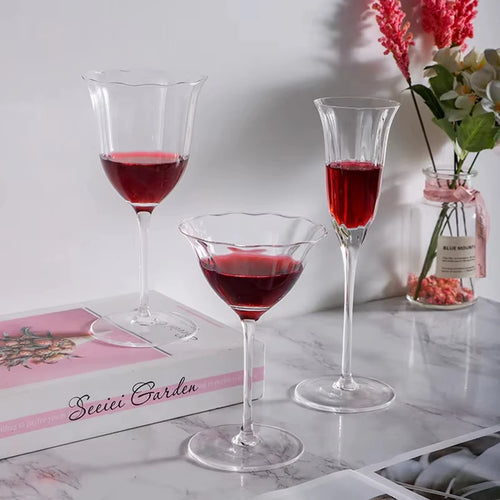 Verres à vin cristal rétro motifs floraux rayures